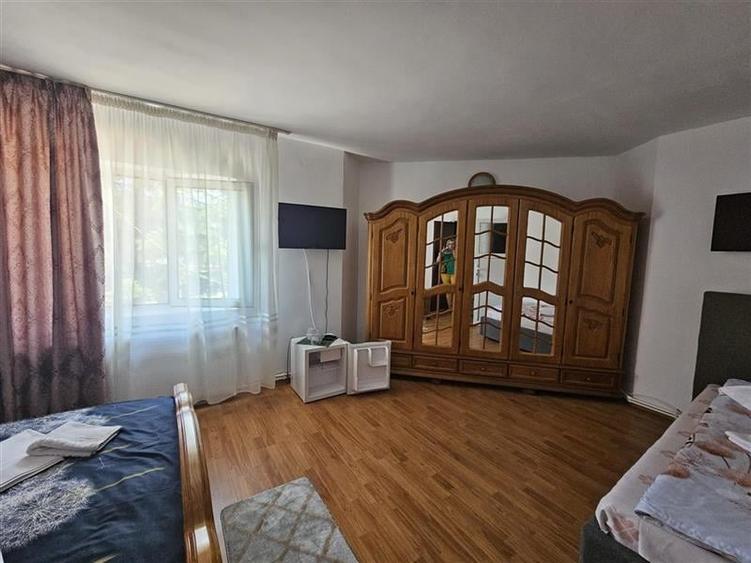 PENSIUNE 3 *** DE VANZARE LA CHEIE IN STATIUNEA  BALNEOCLIMATICA TG OCNA - 3