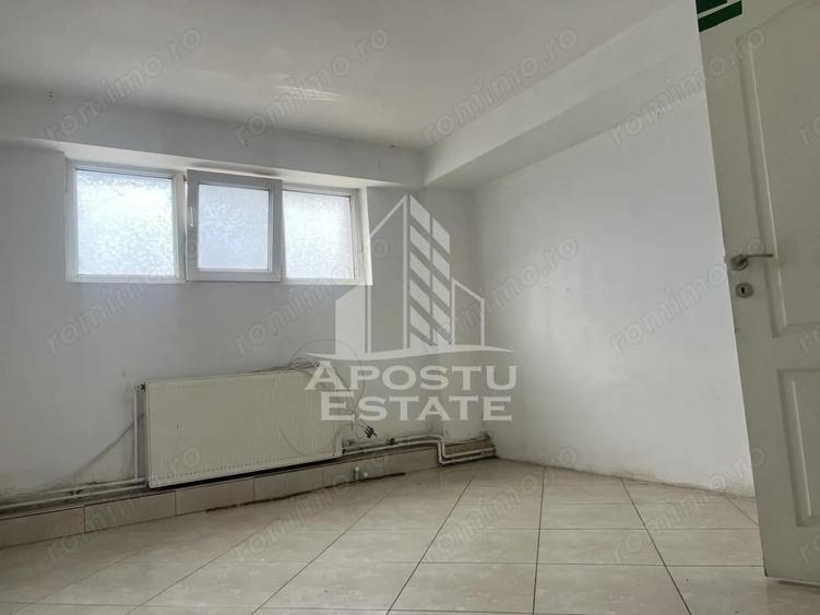 Apartament cu 3 camere, la demisol inalt , zona Steaua - 8