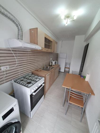 Proprietar inchiriez garsoniera decomandata, bucatarie inchisa, balcon, in Militari Residence - 7