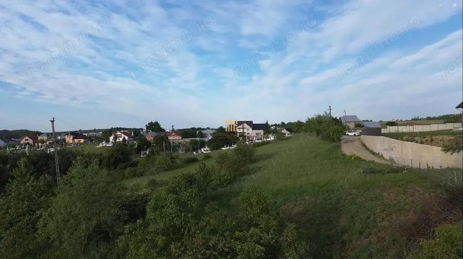 Teren intravilan in oras Siret 1100 mp! De vanzare! 0727817187 - 7