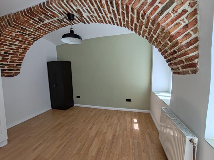 Apartament 2 camere mobilat si utilat zona Piata Sfatului - 6