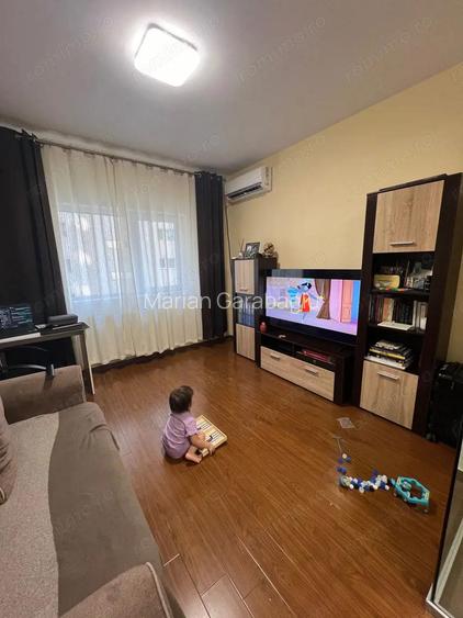 De vanzare apartament cu 2 camere Pacii, cu loc de parcare inclus De vanzare apartament cu 2 camere Pacii, cu loc de parcare inclus