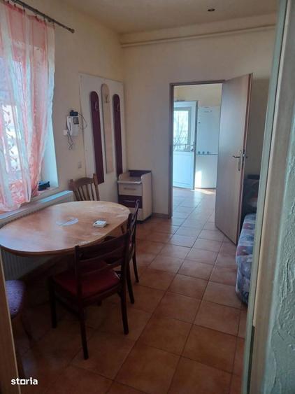 Aparament 3 camere de vanzare , P-ta Jean Calvin , et 1 , 79.900 euro - 2