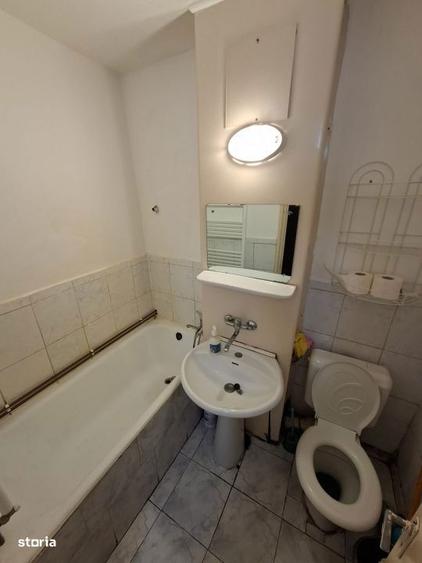 Garsoniera Confortabila Etaj 1, Zona SRI - 7