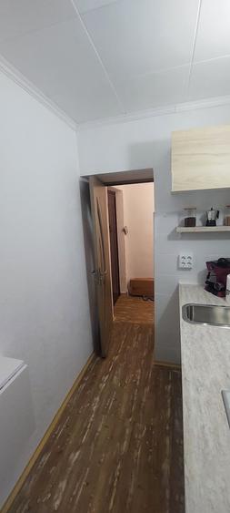 Comision O!Năvodari-Zona Sud-garsoniera decomandată, S-24mp,parter,gaze la ușa. - 8