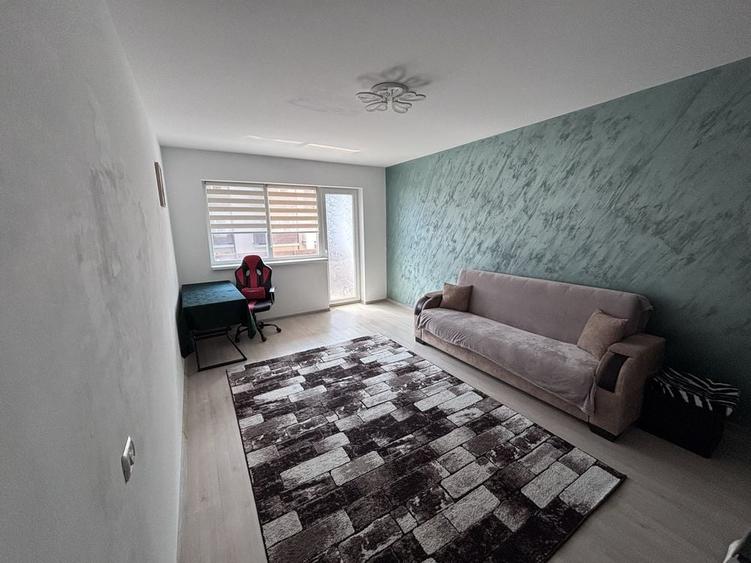 Apartament cu 2 camere decomandat în Sânpetru