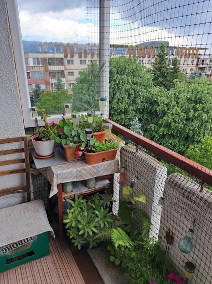 Schimb-Vand apartament 4camere Simeria - 2