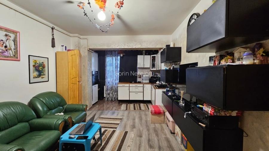 REA1026353 Apartament 2 camere de vanzare Prelungirea Ghencea