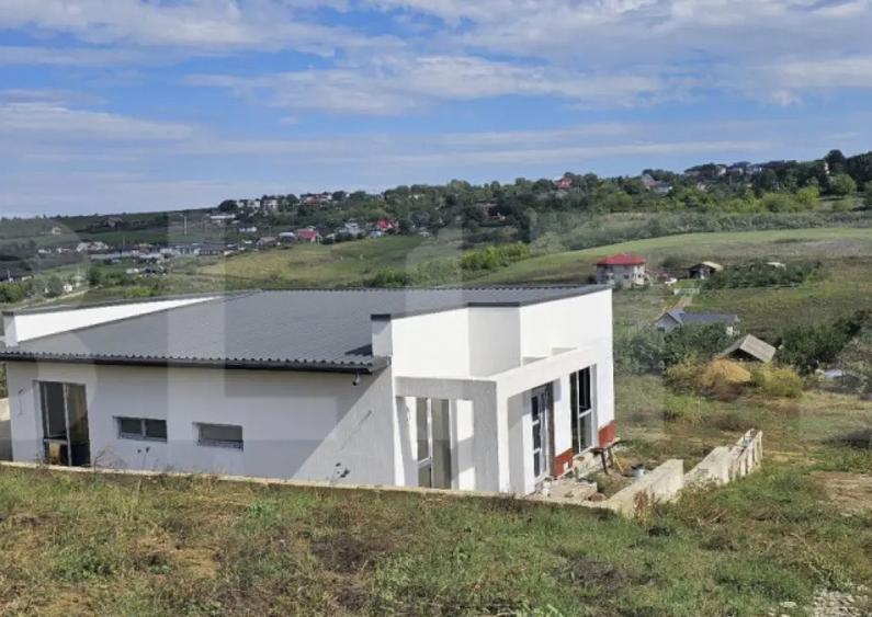 Casa la rosu, 4 camere, terasa mare cu vedere foarte frumoas - 4