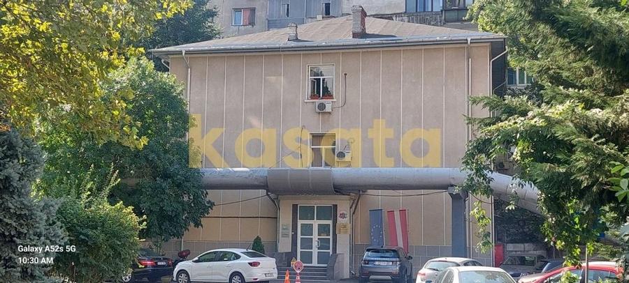 Clădire Comercială Multifuncțională de V&acirc;nzare - Zona Stefan cel Mare - 2