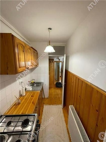 Garsoniera decomandata balcon la etajul 1 zona Strand din Sibiu - 5