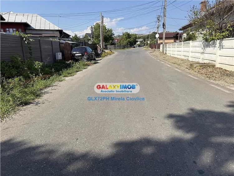 Teren de 1572 mp, în Central
