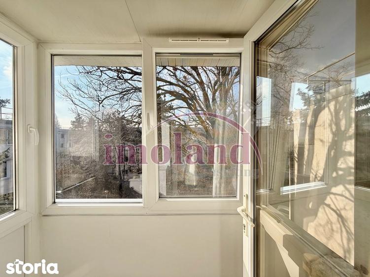 Apartament cu 3 camere în Băneasa