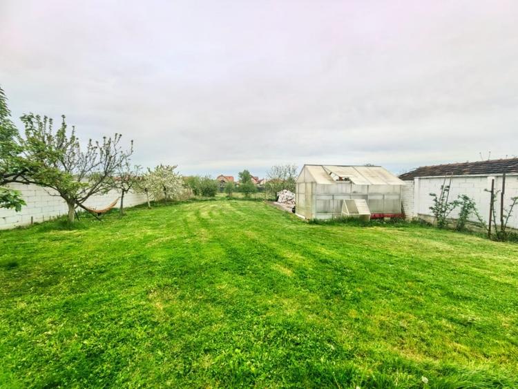 Casa Inedita , 300 mp utili, P+M,  5 bai, 6 dormitoare , 1975 mp teren,  Sacalaz - 5