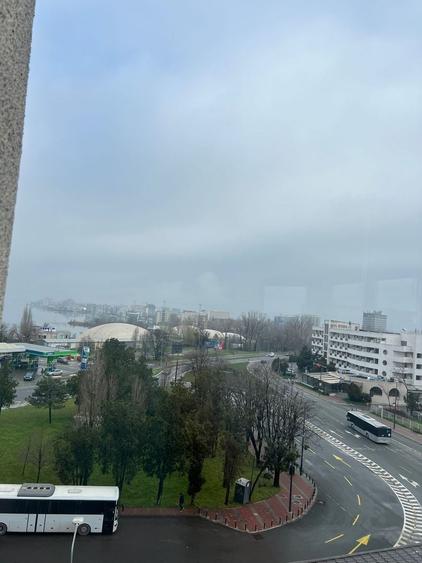 Ocazie! Inchiriere 3 camere, langa Hotel Oxfrod - 2