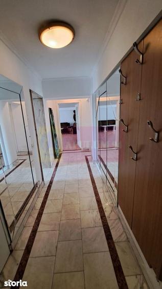 Apartament pe bd Decebal, stradal, - 7