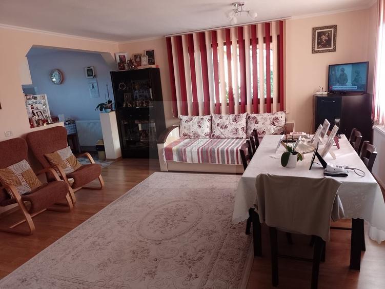 Casă de vacanță modernă cu teren generos –15min de Tecuci - 6