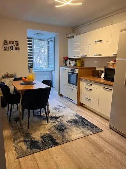 Central - Inchiriere apartament 2 camere - B-dul. 1 Decembrie 1918 - 1