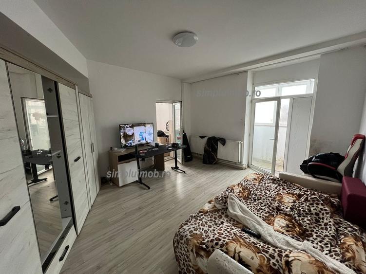 Metrou Iancului  3 camere  82 mp etaj 2 loc parcare - 1