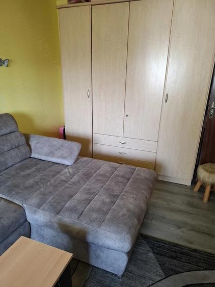 Vand garsoniera cf 1se vinde exact ca in poze. Este la etaj 1.Pretul este de 22.000 de mii de euro - 3