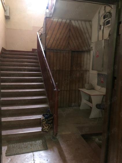 De vanzare spa?iu comercial - Arad, zona ultracentrala - 2