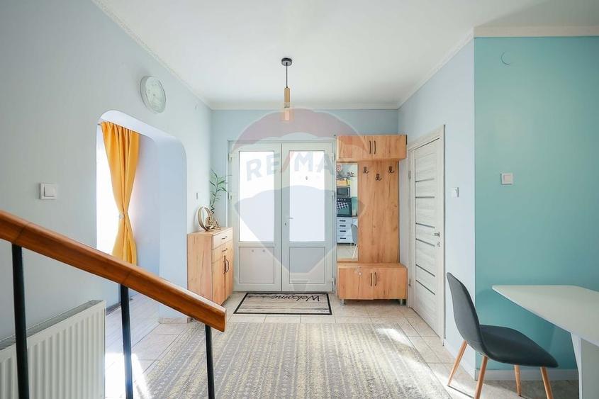 Casa de vanzare pentru locuit sau cabinete/birouri, zona Cantemir - 9