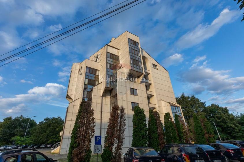 Apartament tip duplex cu 3 camere de vanzare in zona Ultracentral