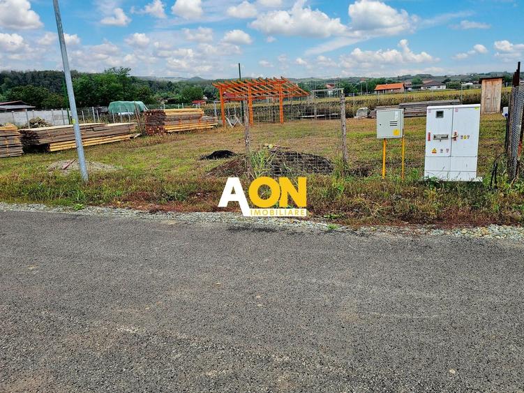 Teren Construcții intravilan de 600 mp, în Ciugud