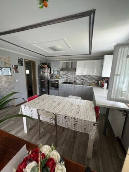 Dealul Florilor VILA D+P+M 240mp finisata, mobilata cu 530mp teren! - 9