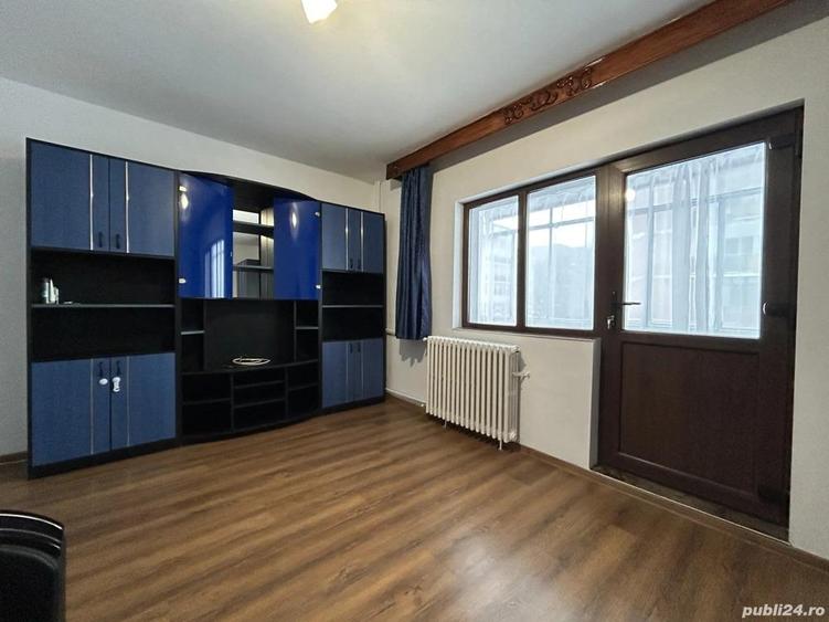 Inchiriez apart.1 cam.decom.st.51 mp,in Confectii,etaj 1din 4,modern. - 1