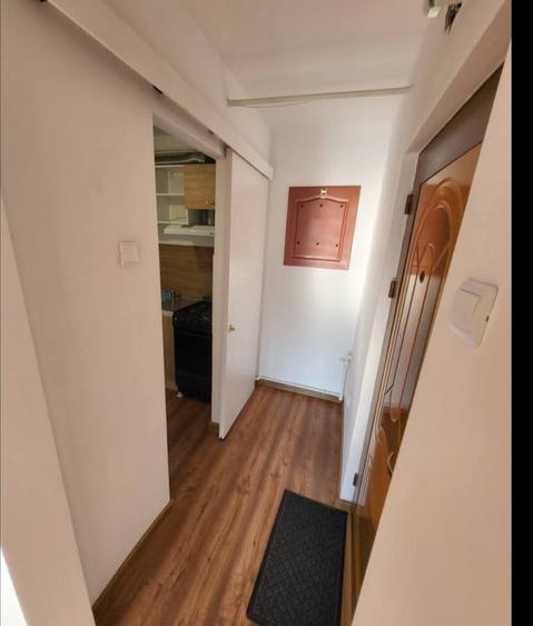Apartament cu 3 camere in zona Micro 21 | K-uri - 8