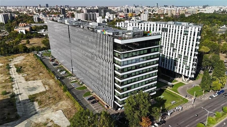 Inchiriere spatiu de birou mobiliat in Campus 6 - 2