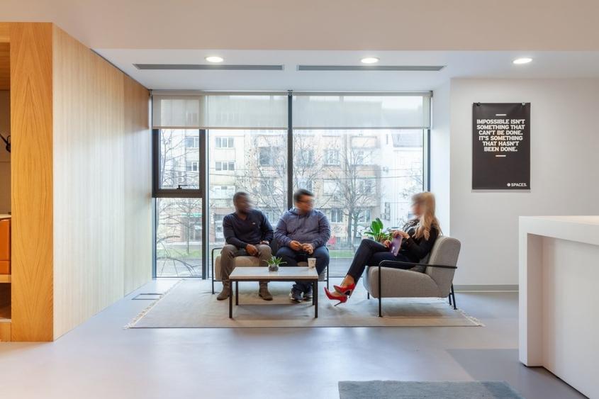 Spațiu de birou frumos proiectat pentru 1 persoană în Spaces Unirii - 6