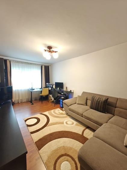 Apartament 2 camere 47 mp Targu Jiu, Strada Dacia - 1