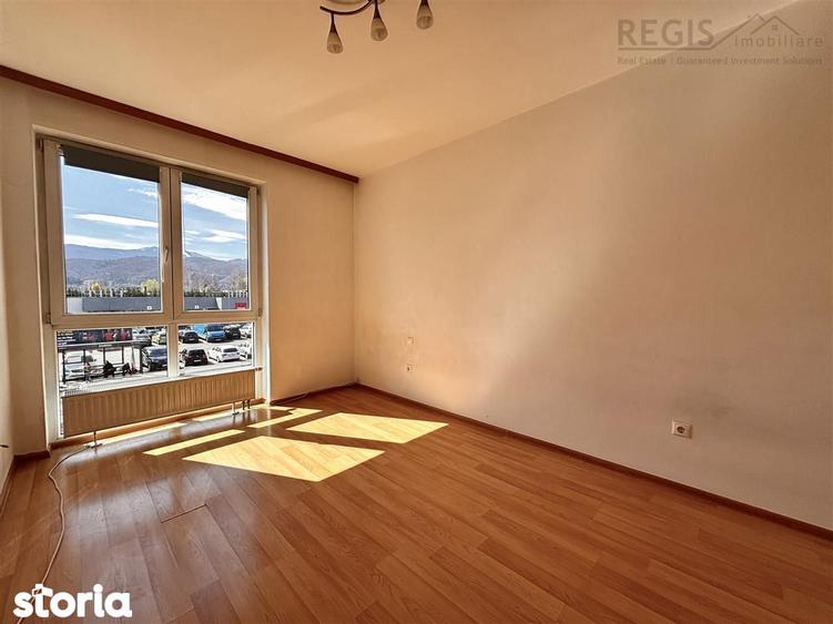 De vanzare | 3 camere decomandat, parcare si boxa | Bartolomeu - 17