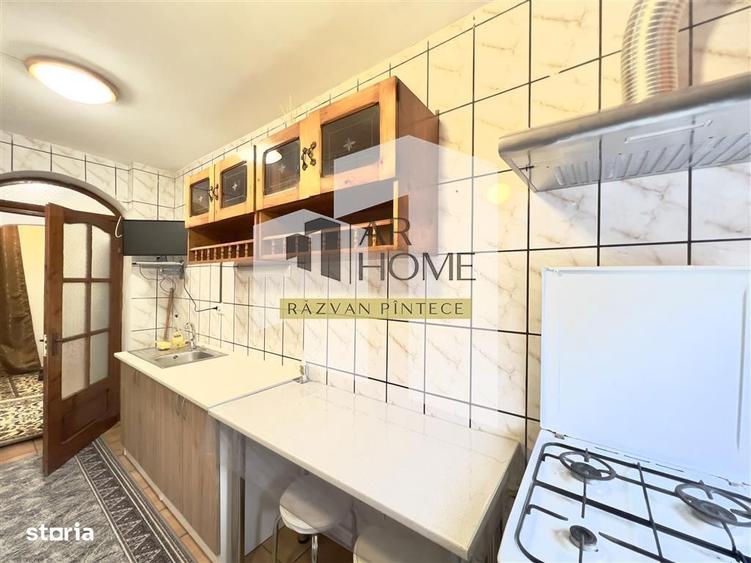 Garsoniera decomandata, recent renovata, zona Marasesti 9 Mai Ploiesti - 4