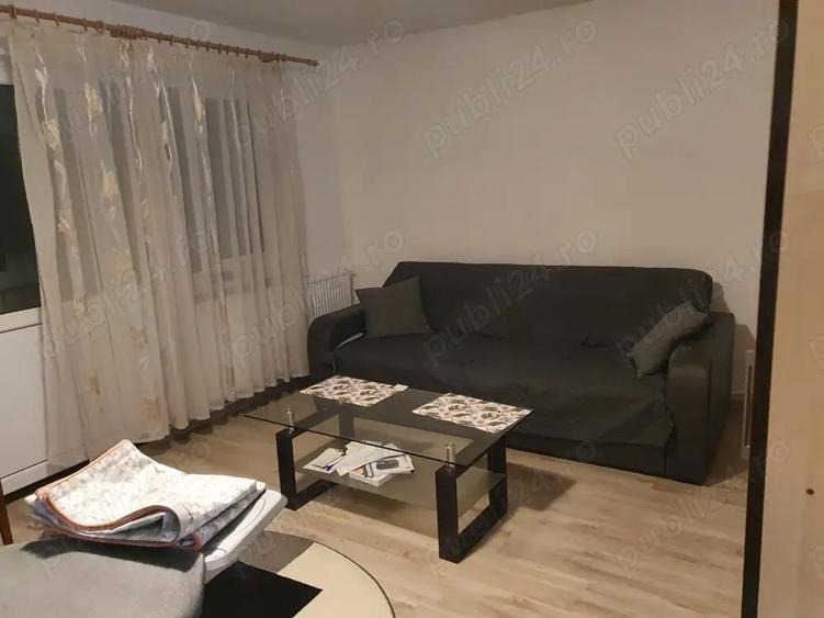 Inchiriaza! Camera, dec, mobilata . - 2