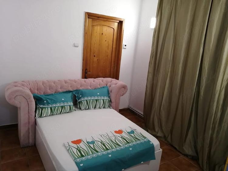 Casă cu Teren 100 Mp în Corbu