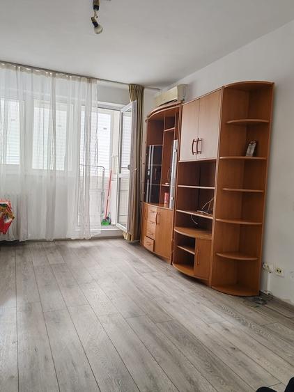 Salajan, piataTitan - 4