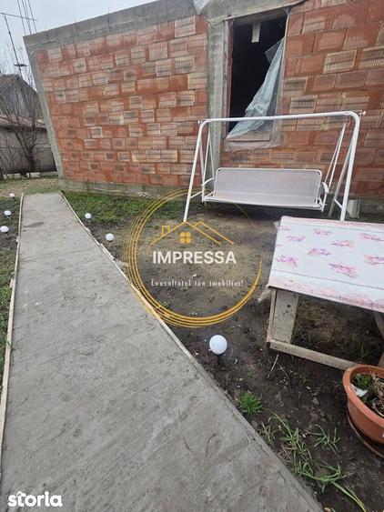 Se vand trei casu?e in aceea?i curte 99.000euro cartier itcani sv - 3