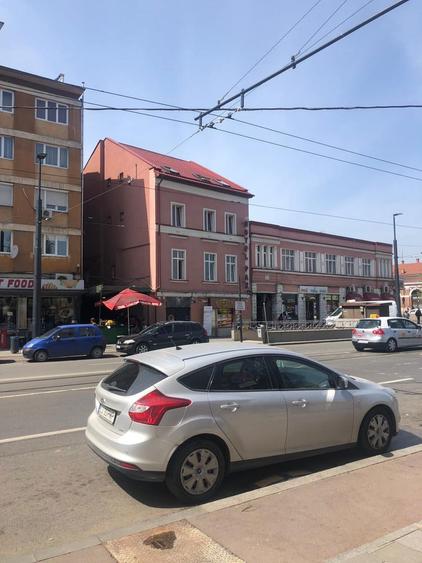 Inchiriez cladire in zona garii - 4