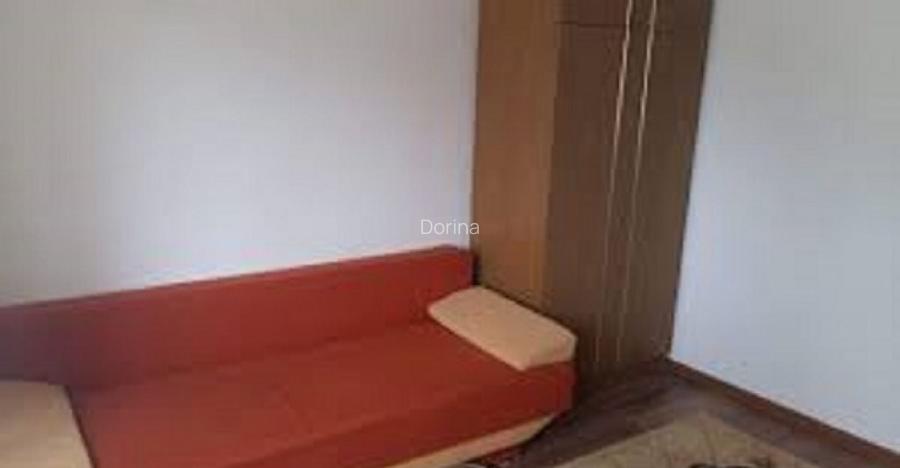 Garsoniera zona Granit