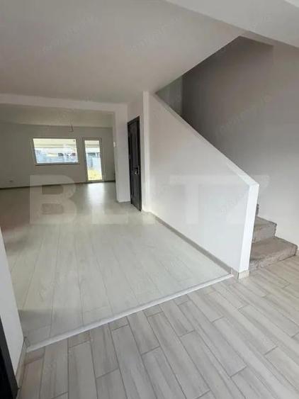 Casa DUPLEX moderna, cu 3 dormitoare ?i teren de 200 mp 139.999 EUR - 3
