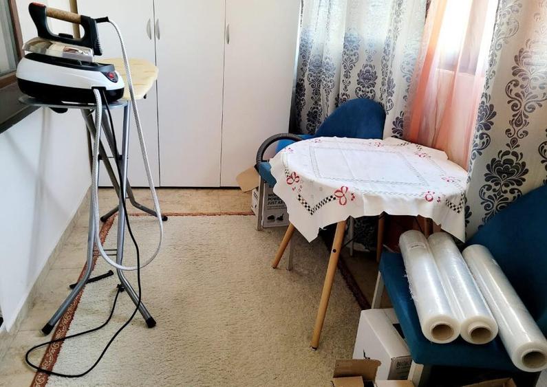 Apartament cu 3 camere decomandat - Zona Tractorul - 1