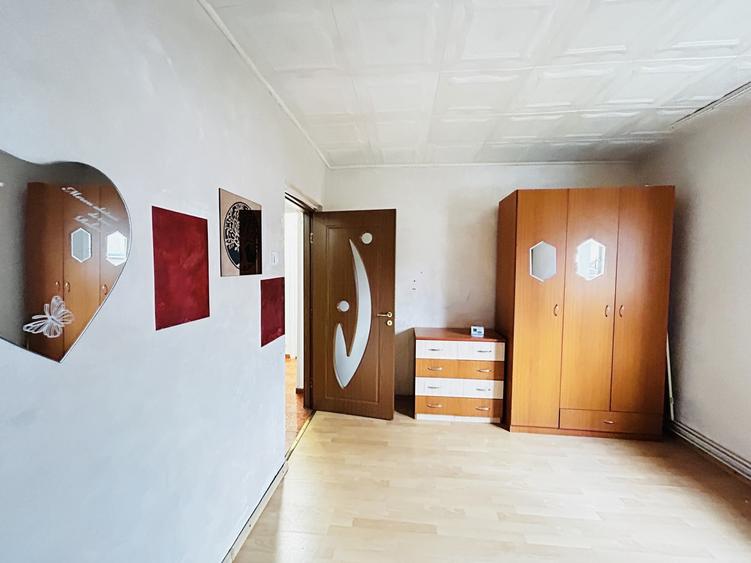 Dristor, Fizicienilor, Penny, centrala proprie - 5