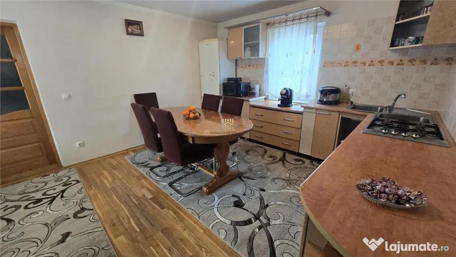 Casa Moderna! La 10 km de Suceava! De ! 0727817187 - 8