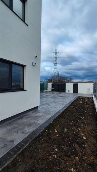 Casa 4 Camere Cartierul Stupini - 13