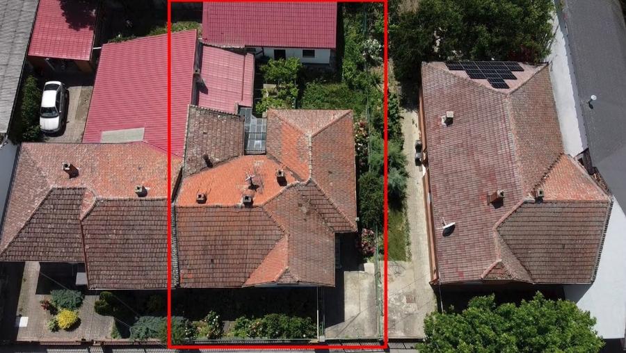 Casă individuală cu 5 camere cu Canalizare în Șagului