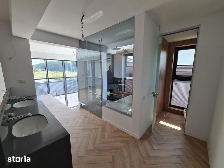 Vila deosebita, 7 camere, proiect finalizat langa padure - 1