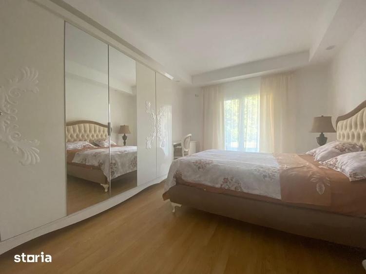Apartament cu 3 camere semidecomandat în Ștefăneștii de Jos